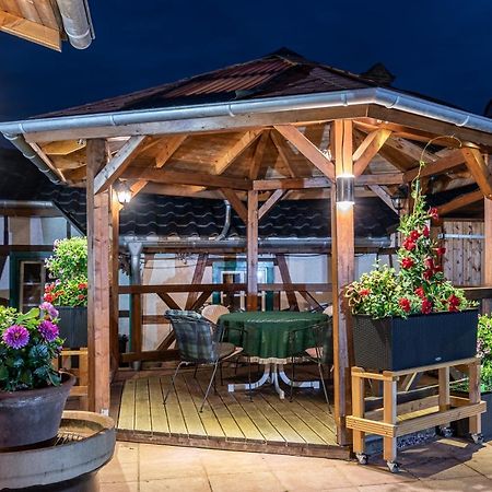Land-Hotel Zum Schwan, Garni Weilerswist-Metternich, 3 E-Ladestationen, Naehe Phantasialand, Palmenparadies Euskirchen Екстер'єр фото