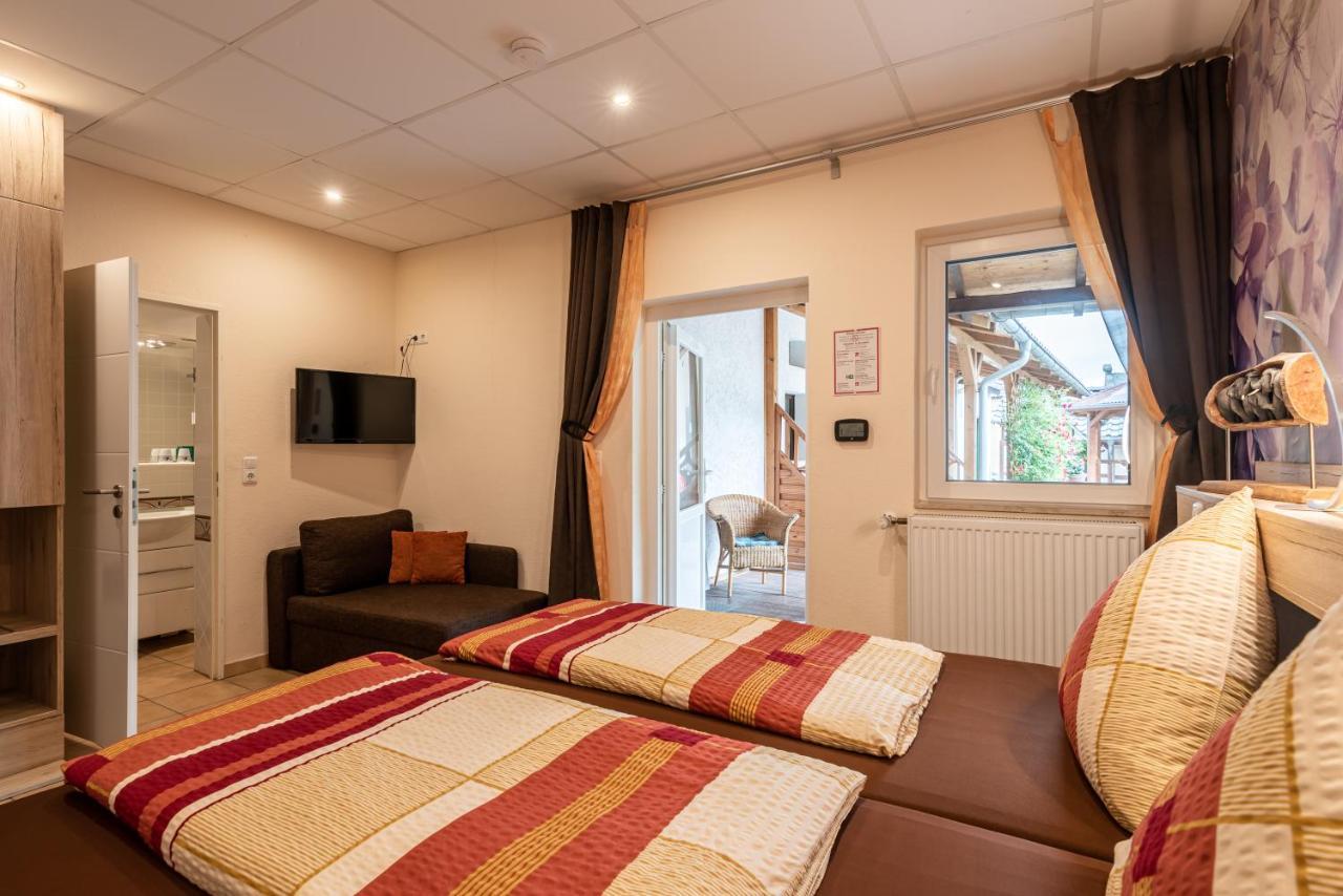 Land-Hotel Zum Schwan, Garni Weilerswist-Metternich, 3 E-Ladestationen, Naehe Phantasialand, Palmenparadies Euskirchen Екстер'єр фото