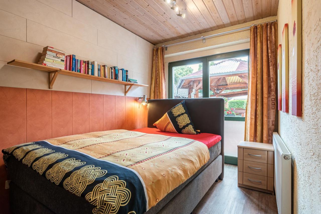 Land-Hotel Zum Schwan, Garni Weilerswist-Metternich, 3 E-Ladestationen, Naehe Phantasialand, Palmenparadies Euskirchen Екстер'єр фото
